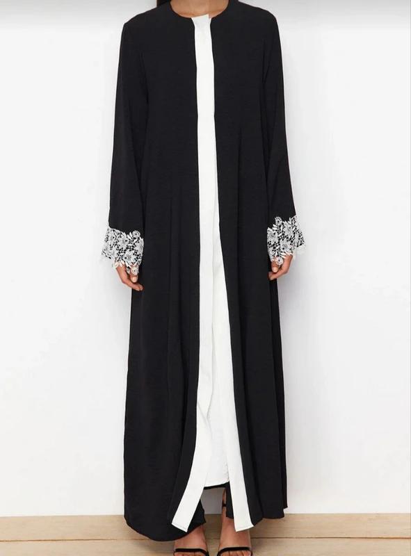 Modest Abaya — Style 4 — Black