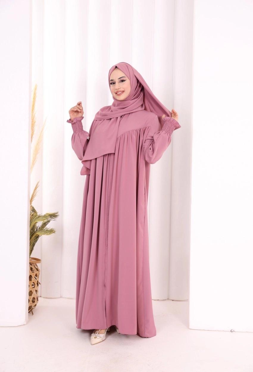Abaya & Hijab — Rose