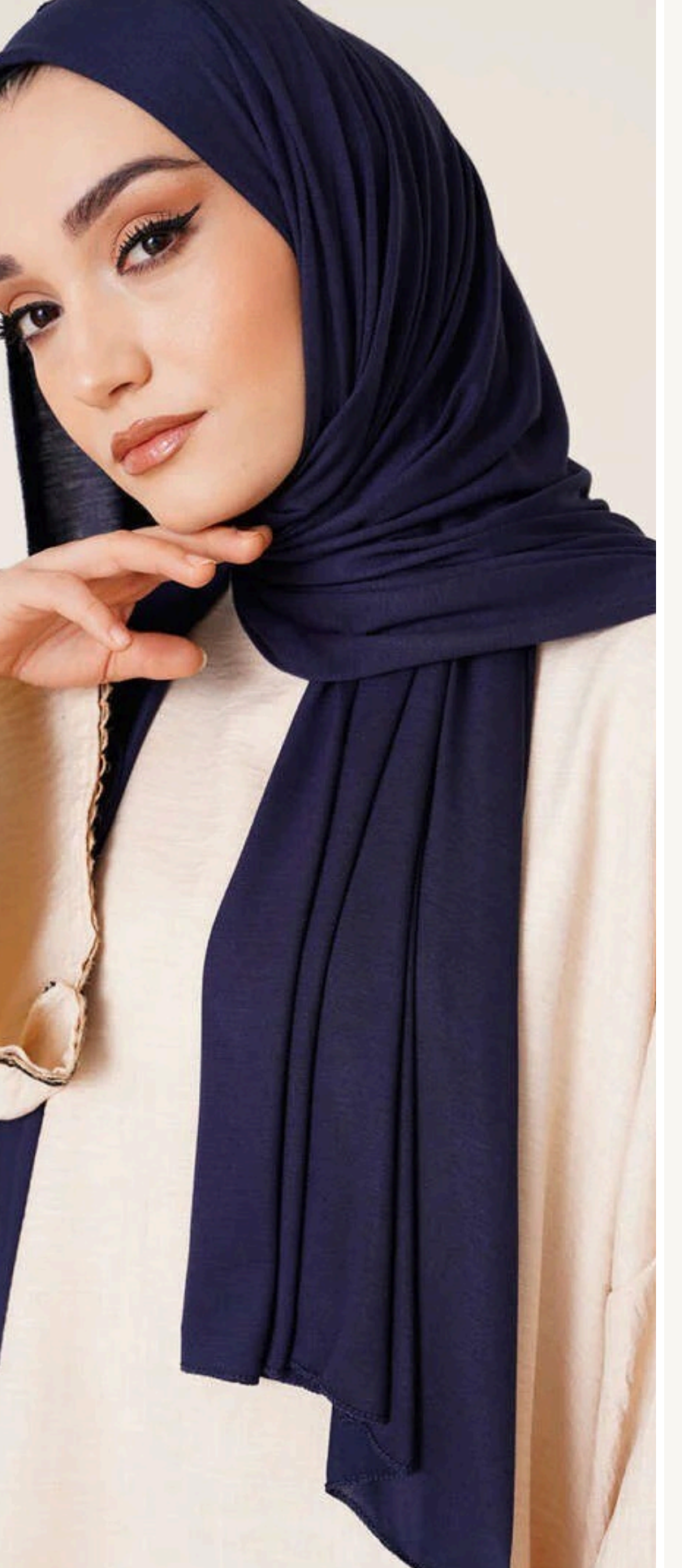 NORANA Simple Cotton Jersey Hijab on model